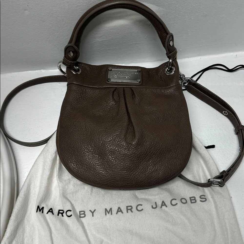 Marc Jacobs Mini Hillier Hobo Leather Bag Purse Crossbody Convertible Brown